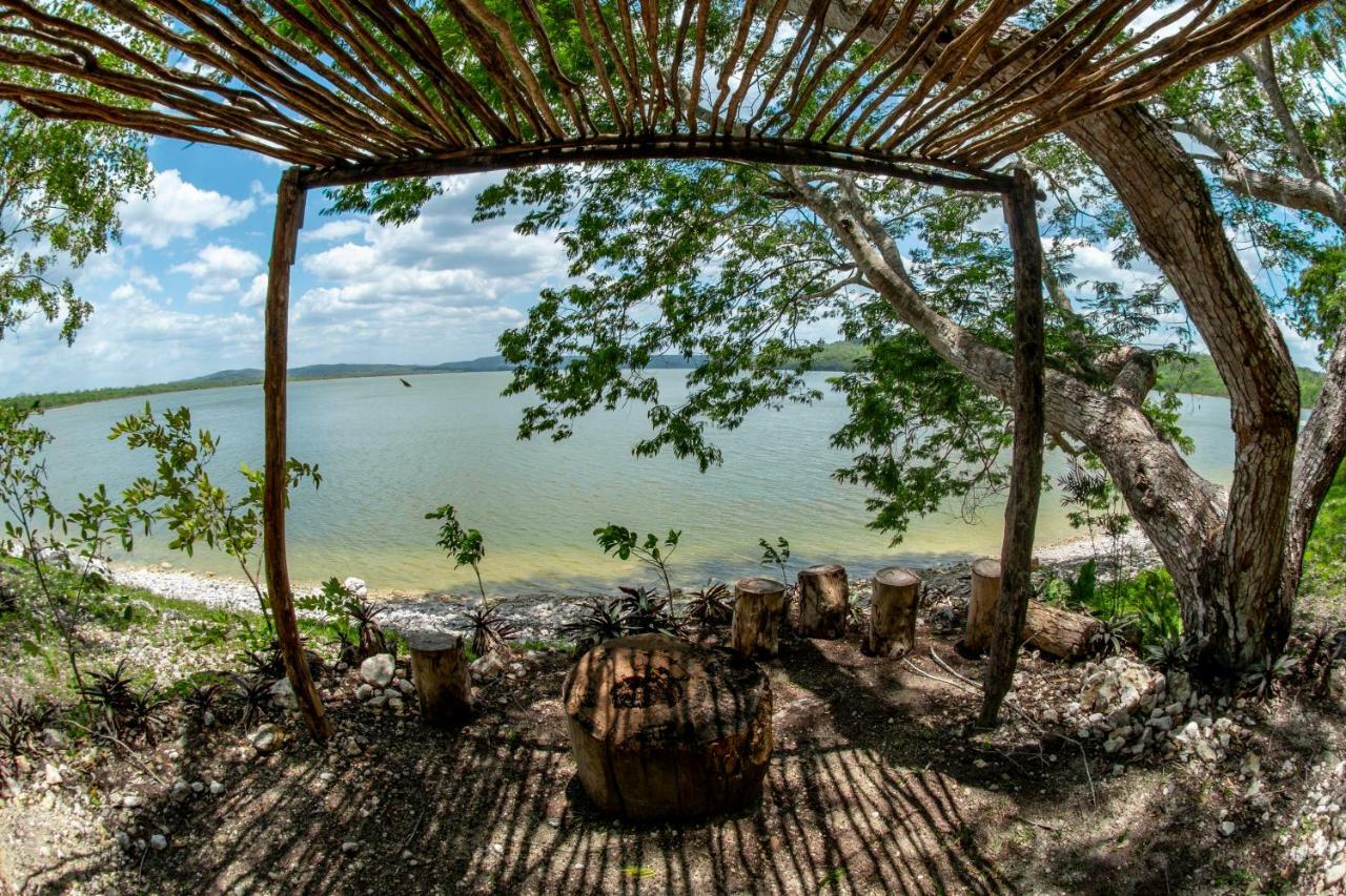 Ecolodge El Sombrero Laguna Yaxha Exterior photo