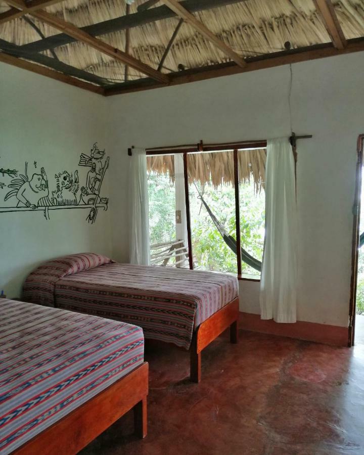 Ecolodge El Sombrero Laguna Yaxha Exterior photo